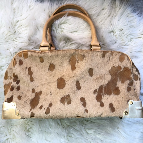 laura matthews designs Handbags - XMAS SALE 🎅🏻 Laura Matthews calf hair satchel